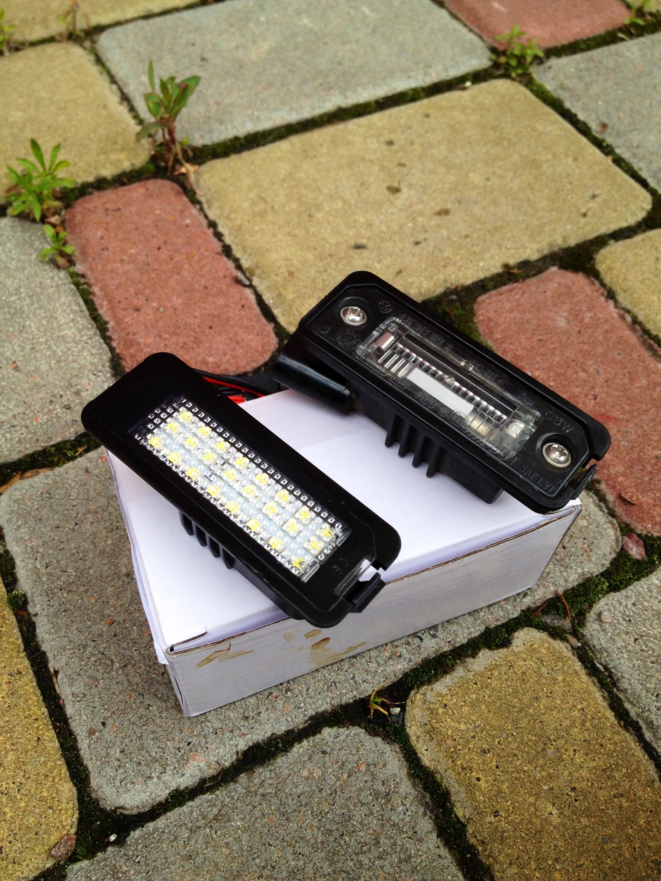 Підсвічування номера LED 4