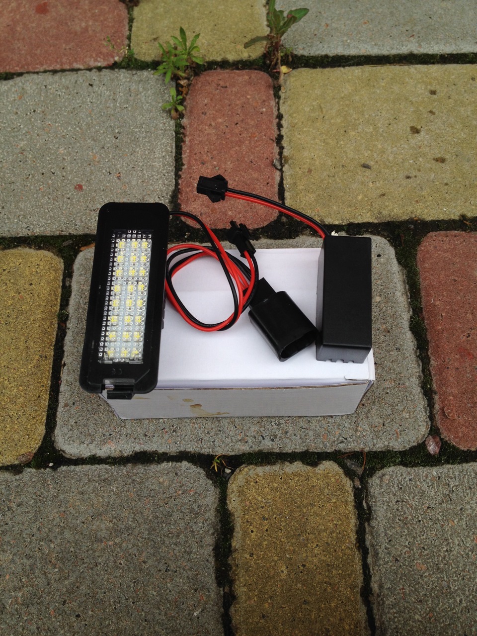 Підсвічування номера LED 3