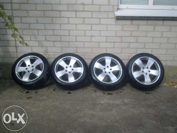 Продаж Улюблених Авангардів 1