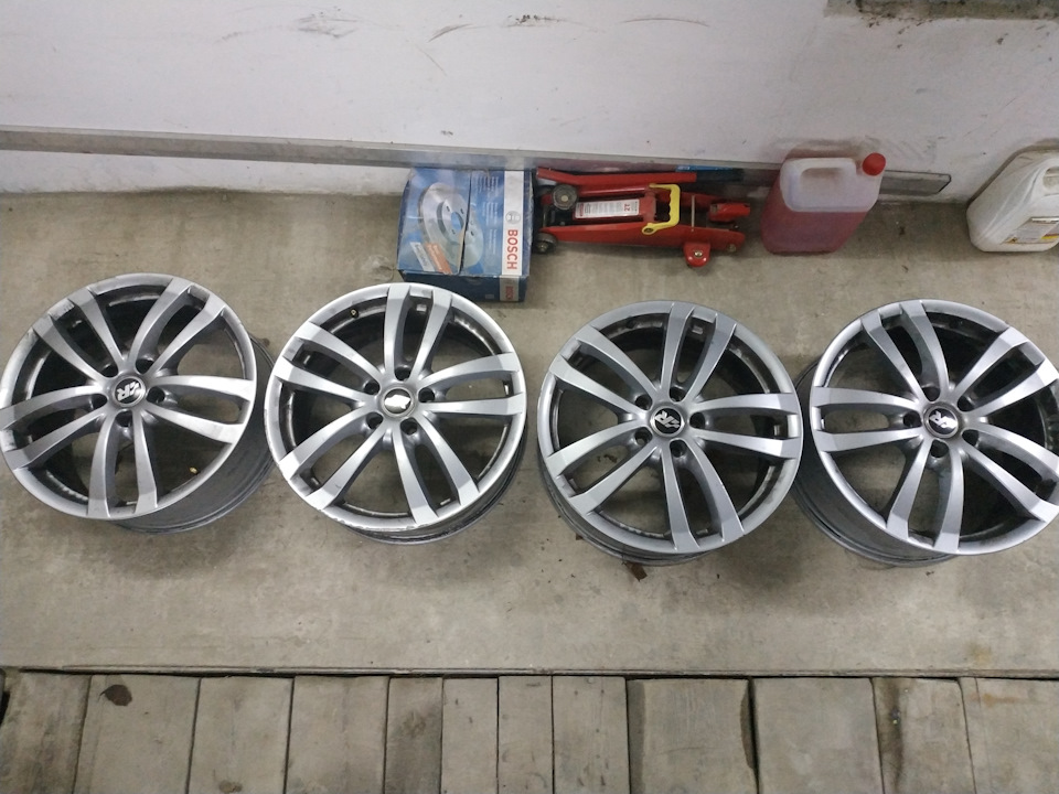Диски Cupra R18 1
