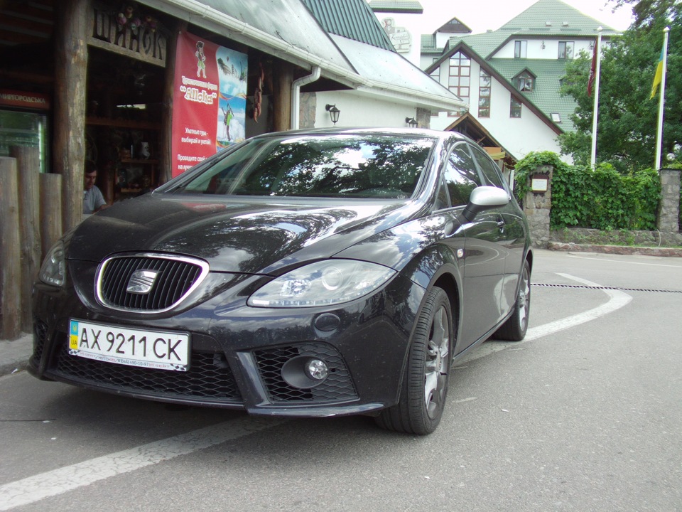 Seat Leon FR 2.0 TFSI k04 всередині 300+ 1