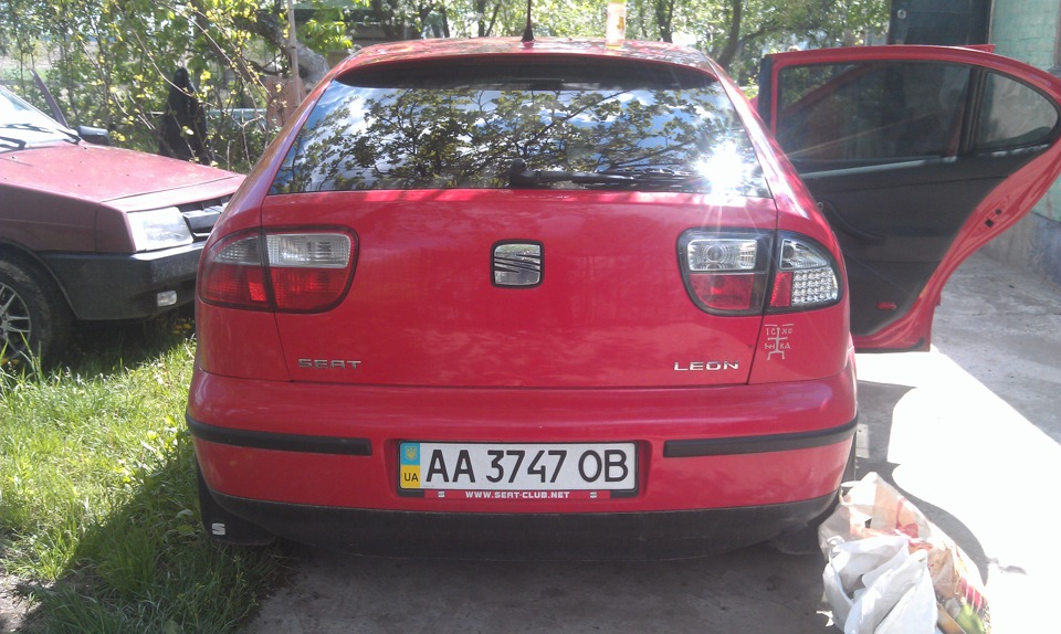 Задні LED ліхтарі Seat Leon 1m 4