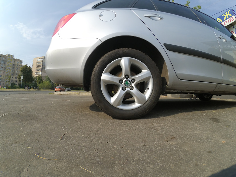 195/55 r15 Continental ContiPremiumcontact 2 1