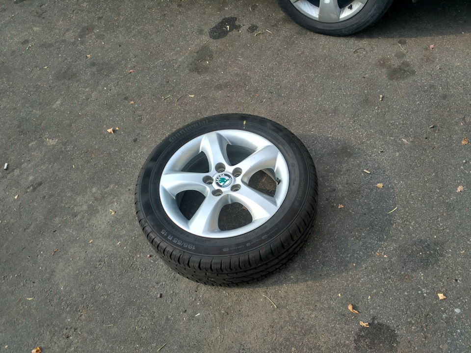 Летить час! continental 195/55 r15 1