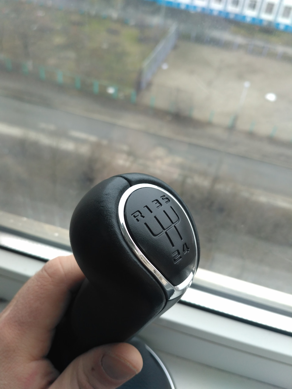 заміна ручки кпп Fabia 5J0071667 1