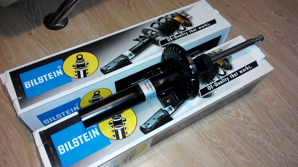 Заміна передніх амортизаторів. BILSTEIN B4 1