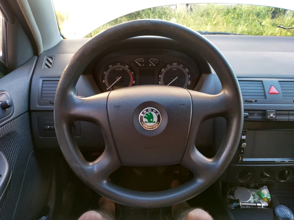 Заміна керма на триспицевий Seat