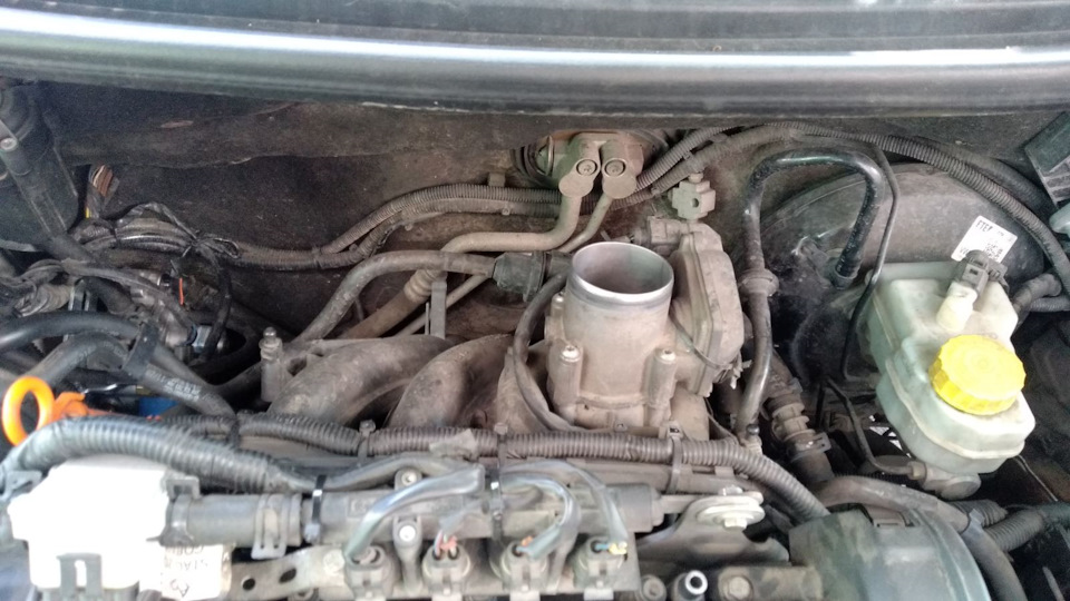 #Патрубок охолодження картерних газів 036121188B. Заміна 2