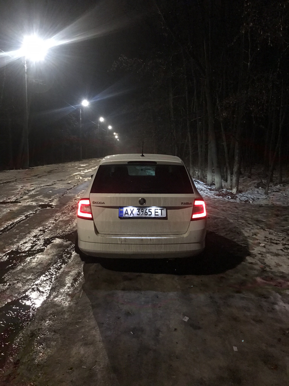 Встановлення Led ламп в салон та зовнішнє Led освітлення 5