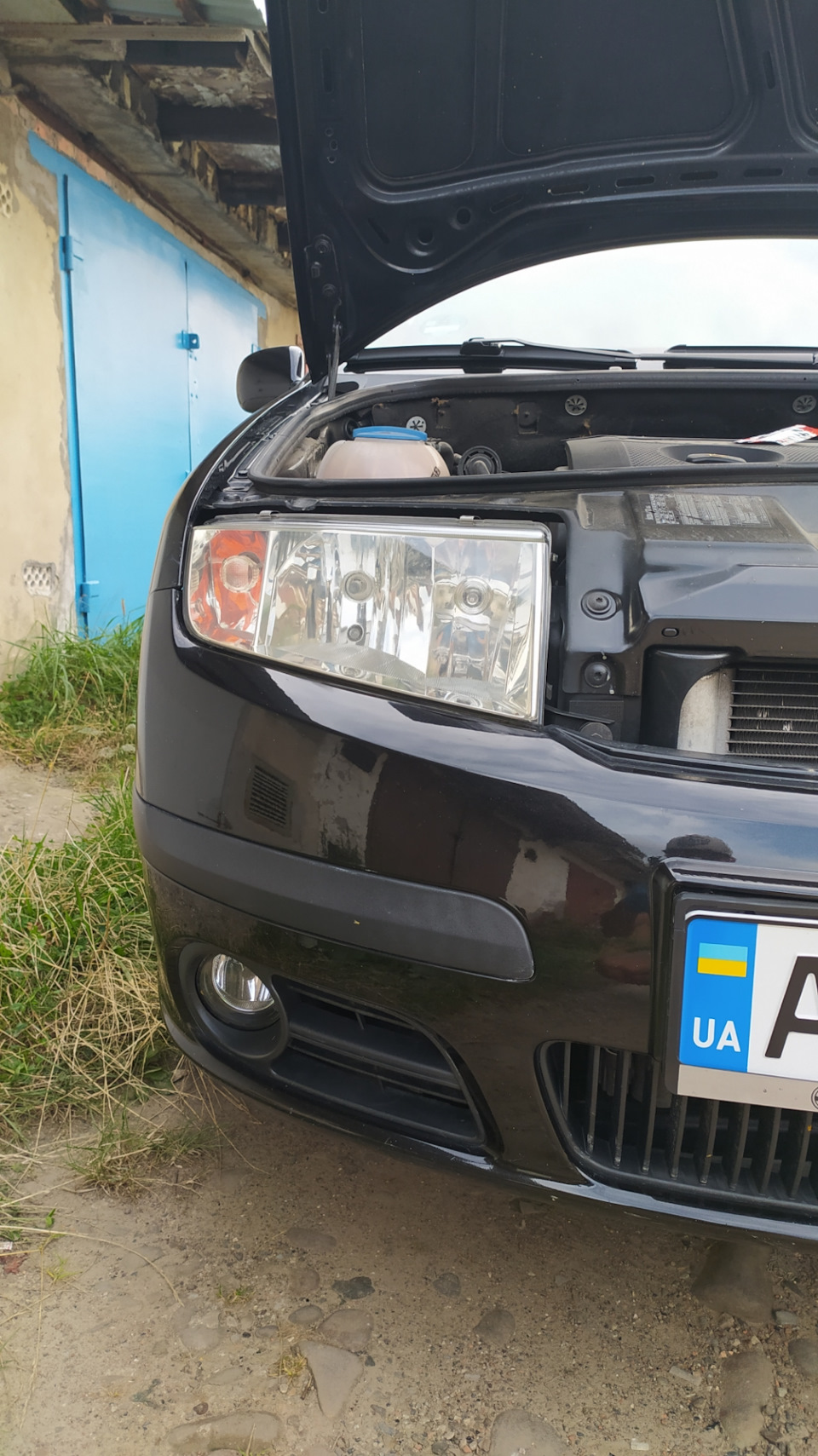 Чистка фар серветками Fantom Light 2
