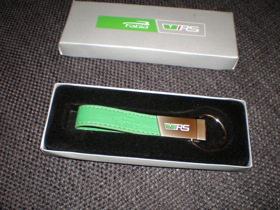 Брелочка Skoda Fabia vRS 3