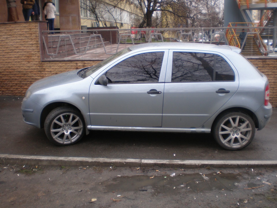 Правильні Фаби повинні бути на правильних колесах або зустріч R16 та R17 2