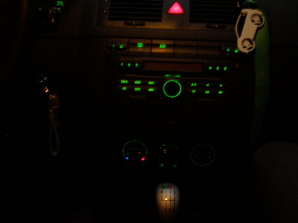 Skoda Symphony CD від Fabia old 4
