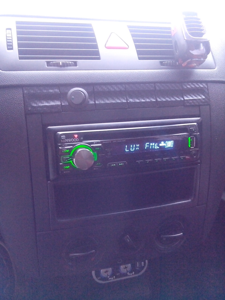 Подарунки на НГ - Pioneer MVH-150UBG + акустика 2