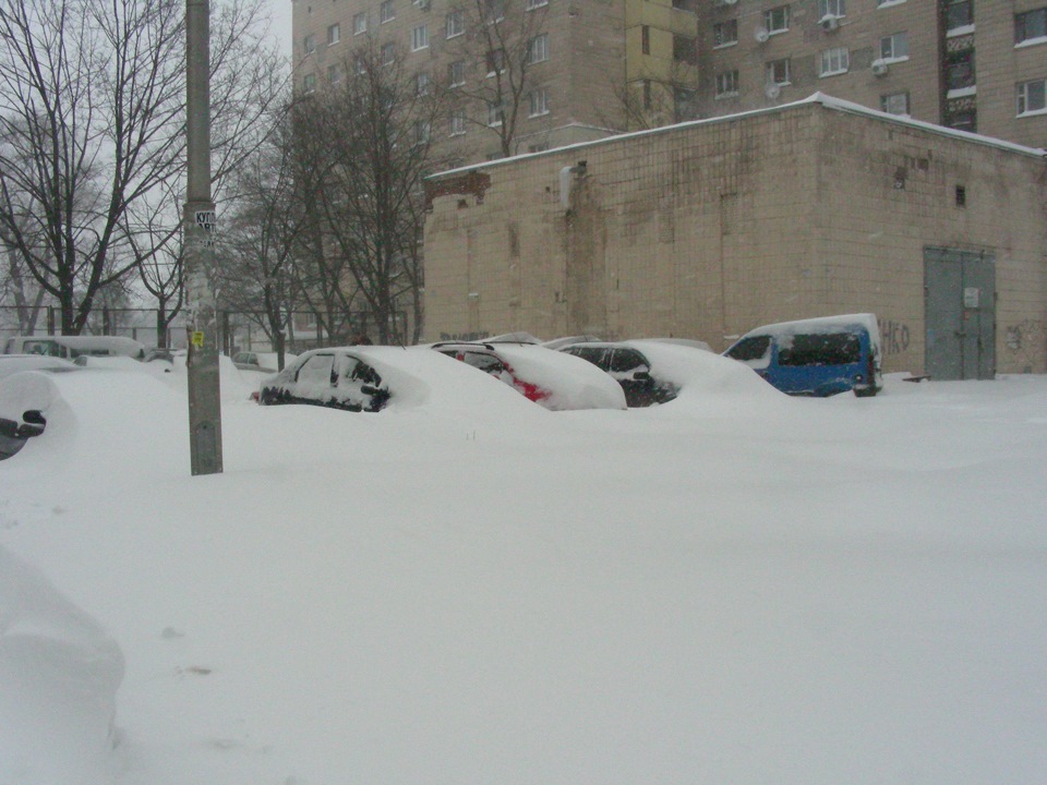 Київ перетворився на село Кучугури 2