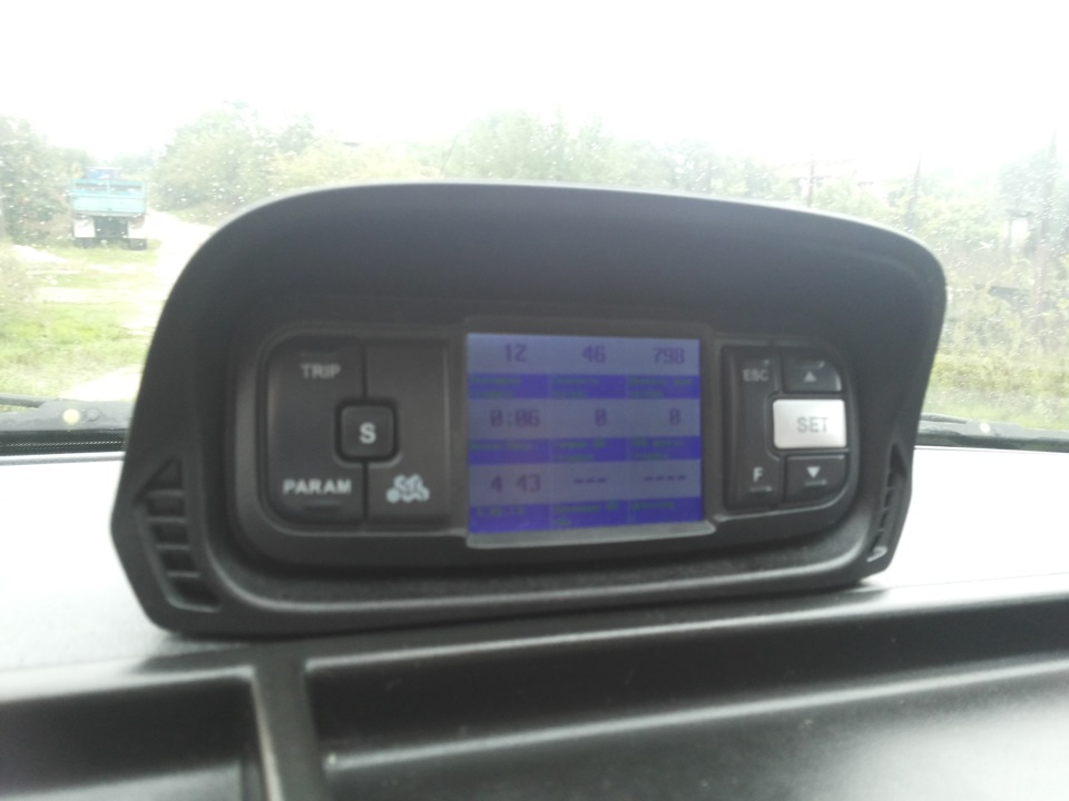 Multitronics TC 750 - Бортовий комп'ютер 2