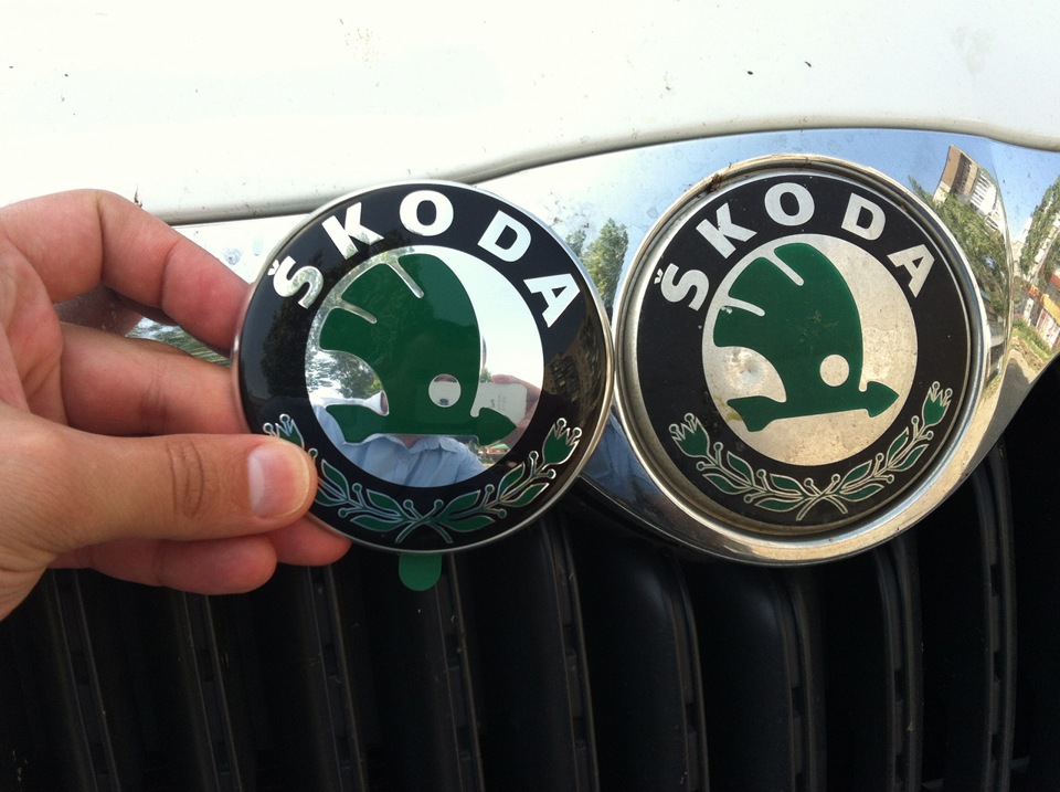 Нові емблеми Skoda 5