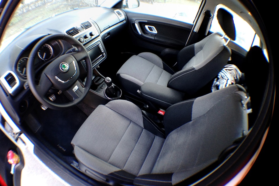 Салон від версії Sport 4