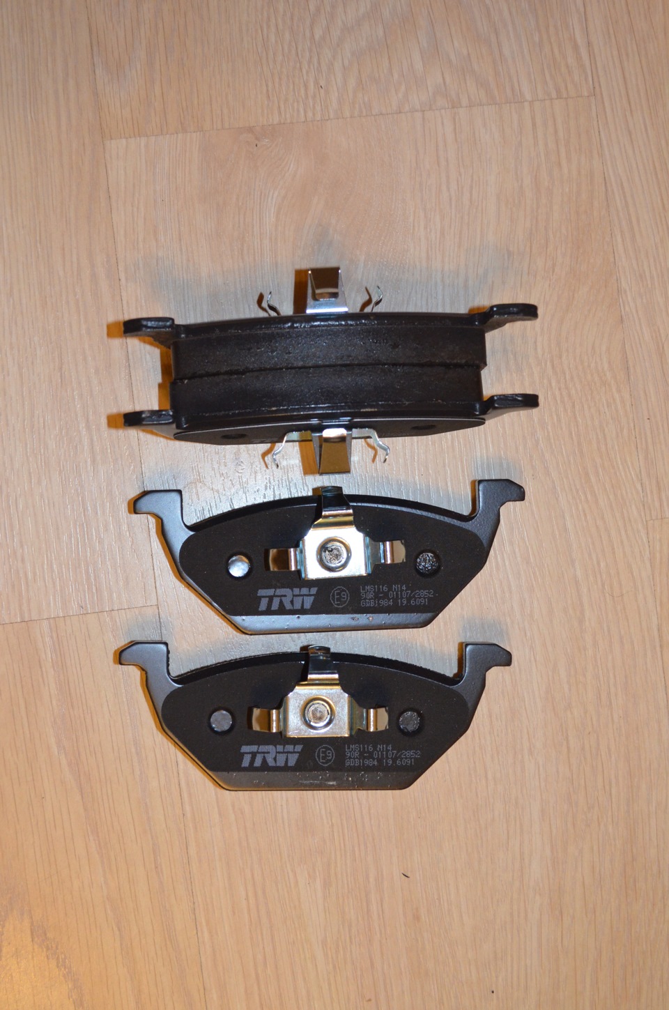 Тормозні колодки TRW 4