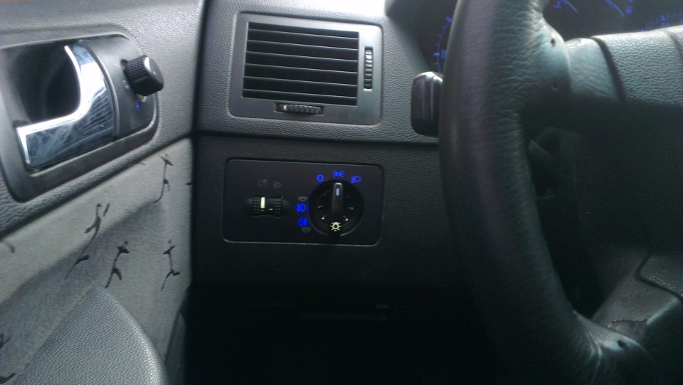 Вмикач фар (заміна підсвічування) 1
