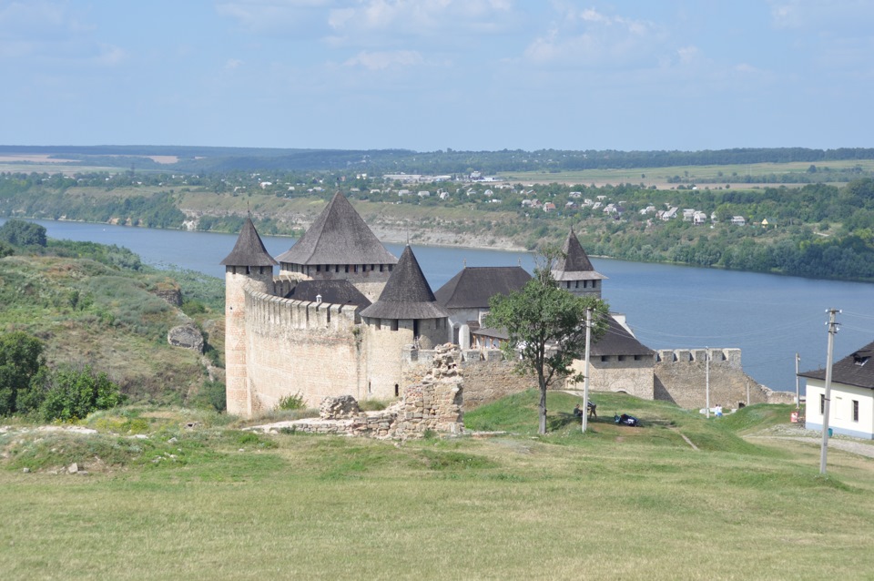 Вікенд у Хотин 4