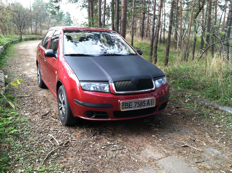 Обклеювання авто текстурною плівкою. 1