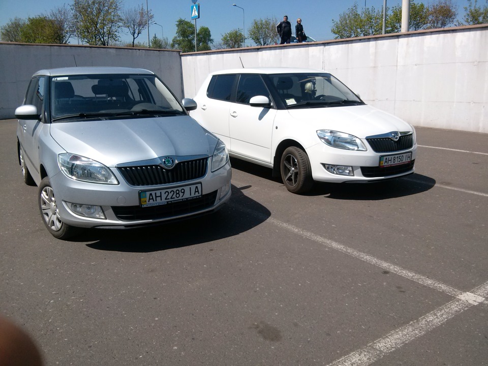 Присвятив машинку в церкві 3