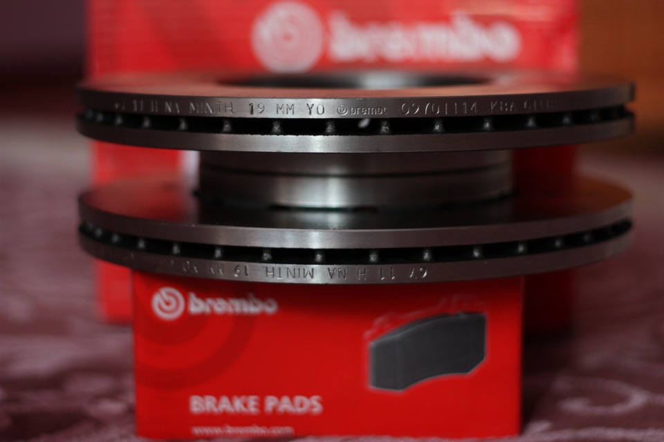 Гальмування Brembo 1