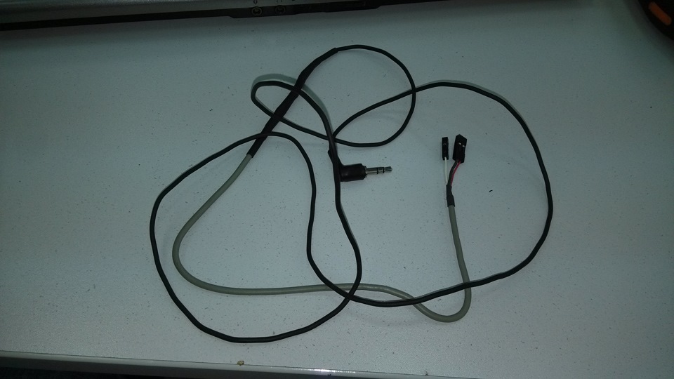 Установка AUX + Herz ESK 165.5 4