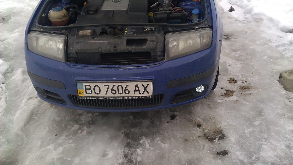 Skoda Fabia установка DRL на місце штатних ПТФ 5