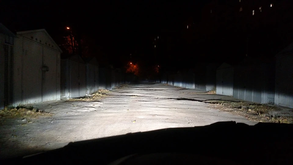 Поставив собі нові лампи