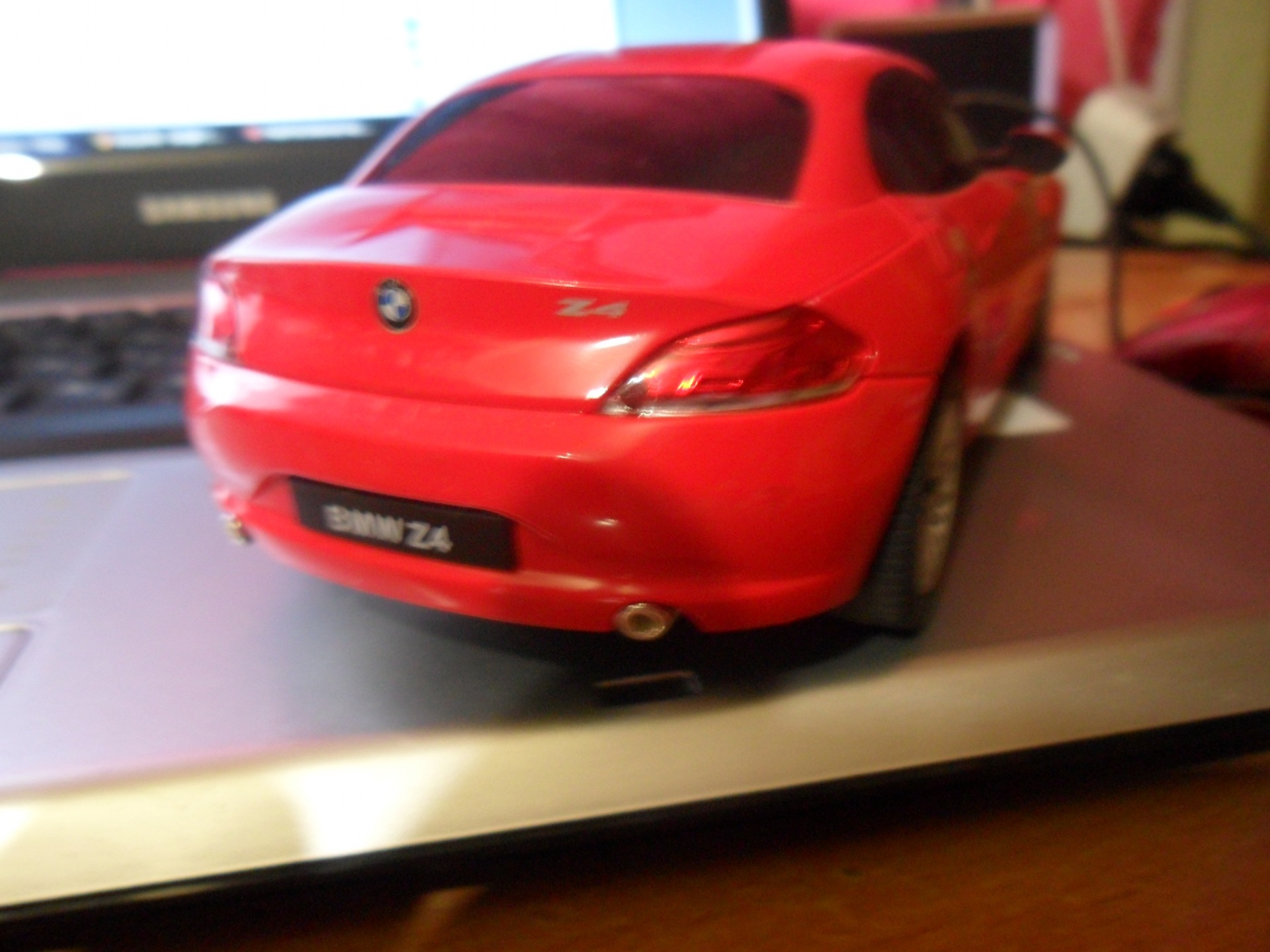 Дитинство в Жоппі заграло))) BMW Z4 2