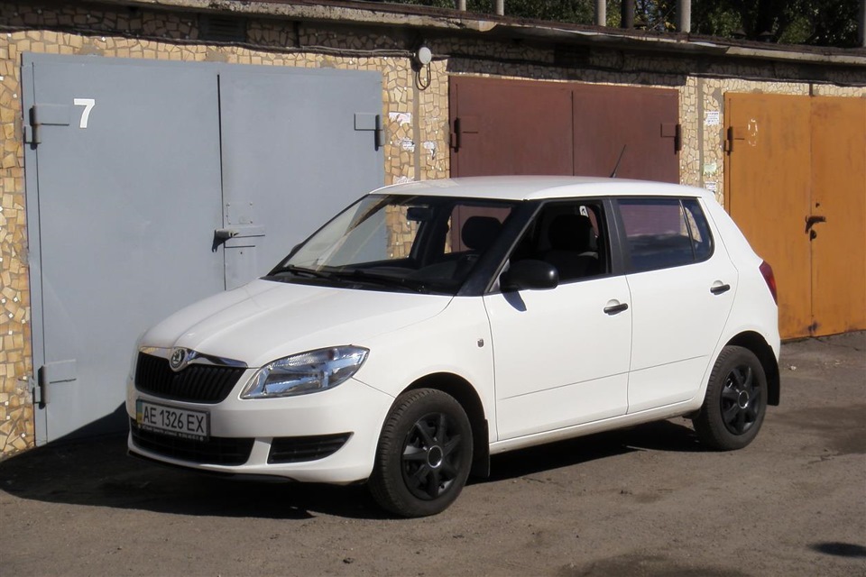 Ковпаки на колеса LEOPLAST Run Carbon black 5