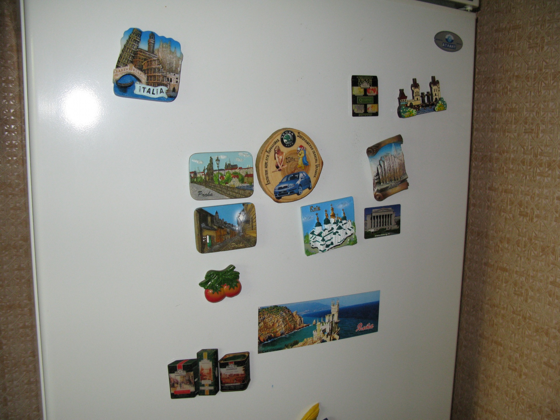 Холодильник, Який зв'язок може бути між холодильником і шкодою? -Магнітна)))) 1