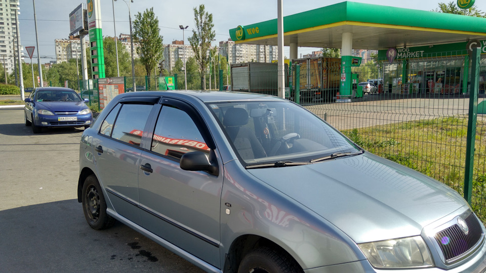 А ось і тонування Skoda Fabia mk1 4
