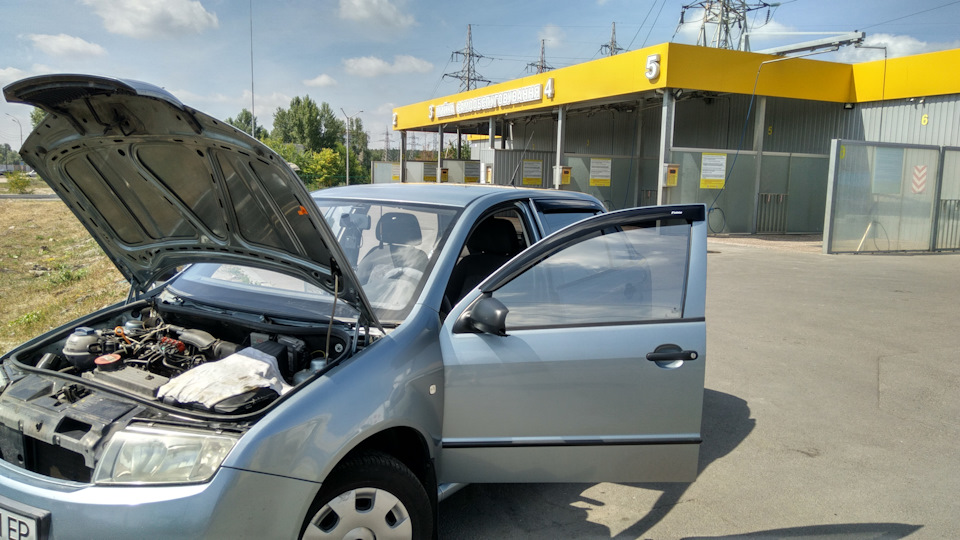чистка дренажних отворів skoda fabia 1.4 2