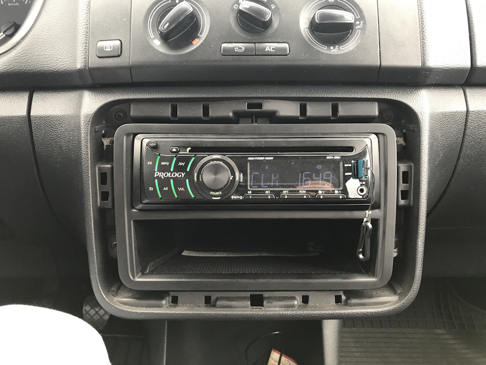 Встановлення RCD-330 Plus 1