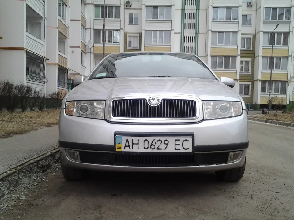 Поставив лінзи