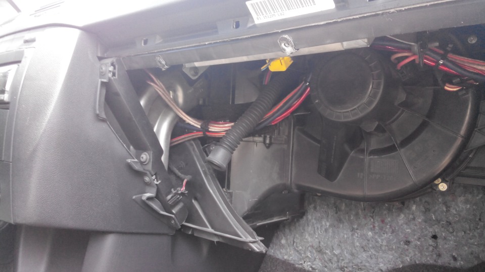 AUX для alpine 9833. 3