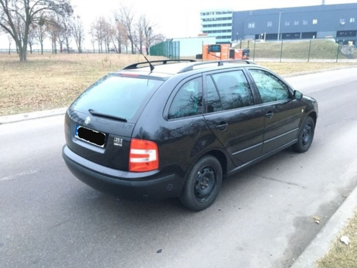 Такий вона приїхала 4