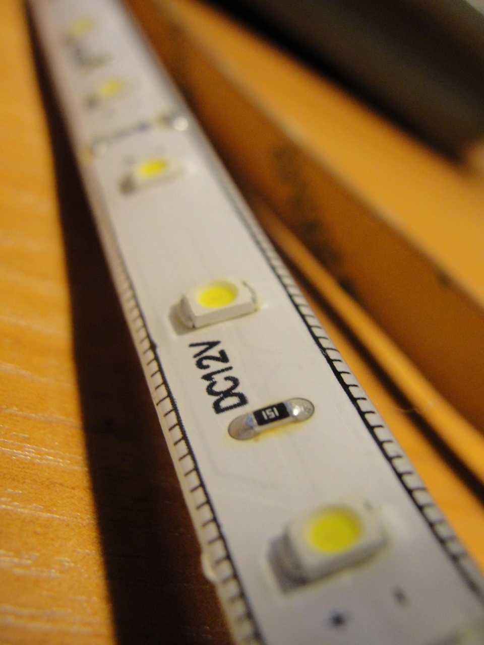 LED підсвічування передніх дверей 3