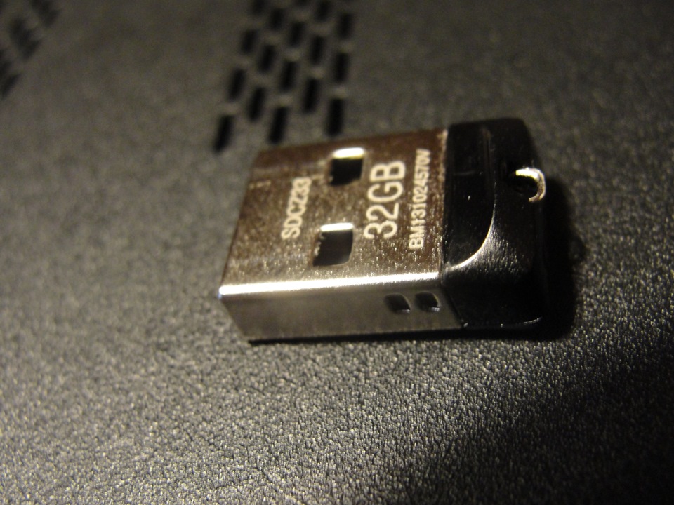 San Disk Cruzer Fit 32 4