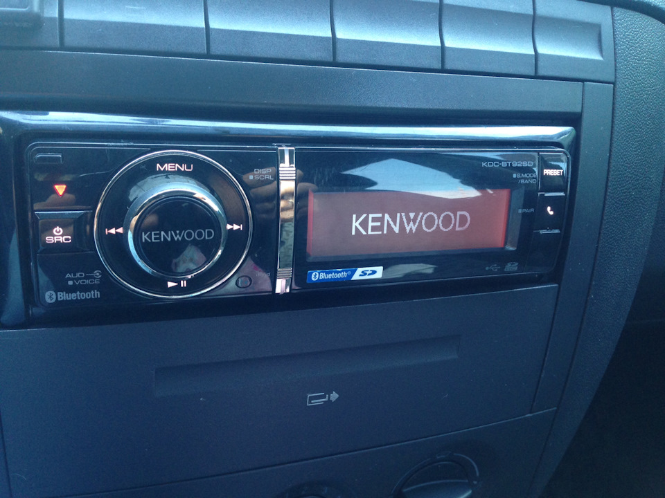 Pioneer p-77 vs kenwood bt92 3