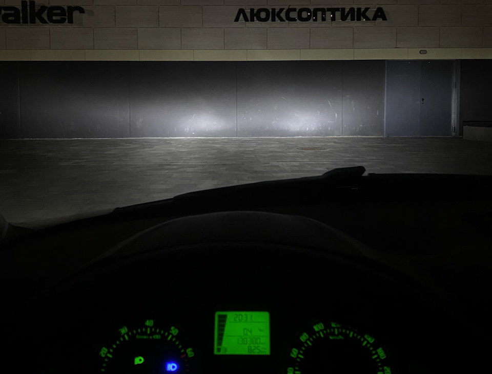 Головне світло та габарити LED 2