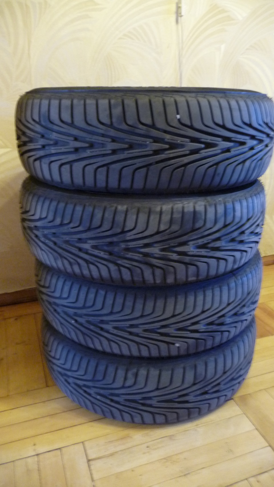 Продається комплект Vredestein Sportrac 3 (195/65 R15) 2