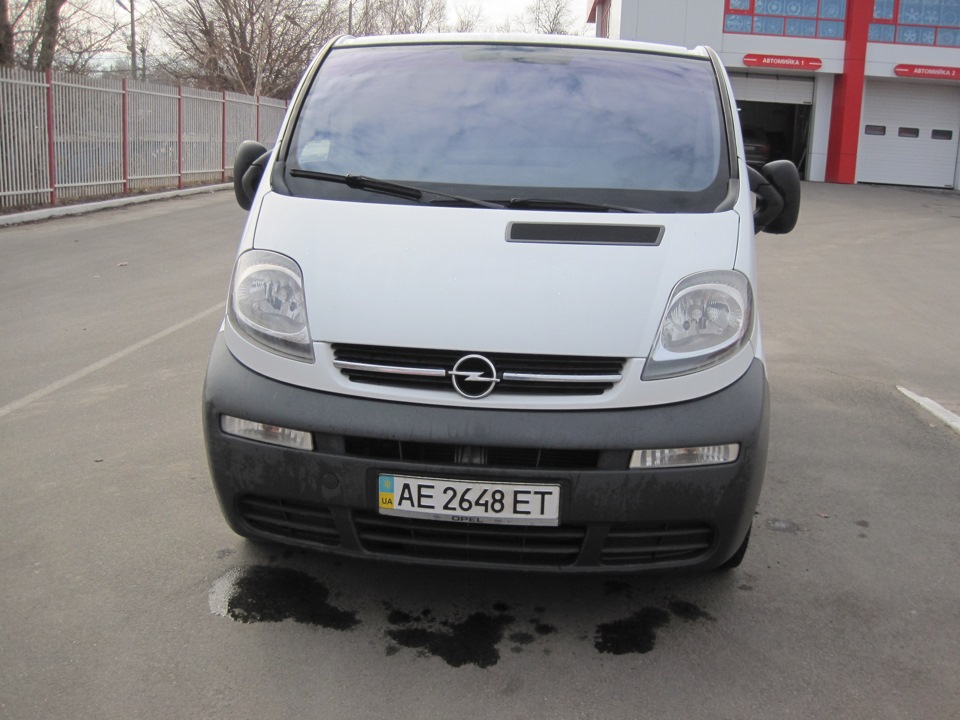 Продам бусик Opel Vivaro 2