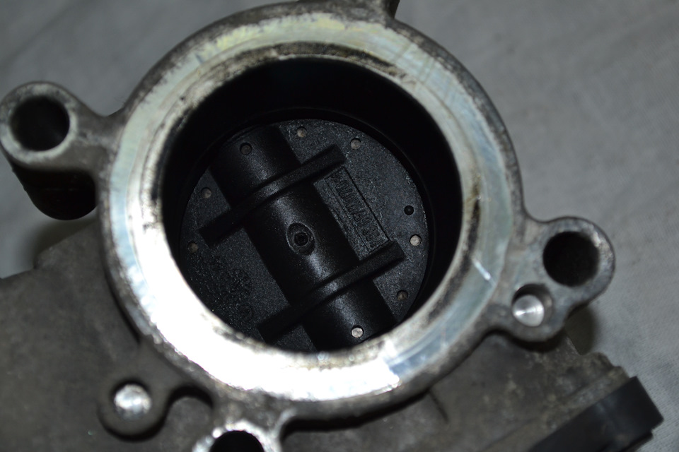 Чистка дросельної заслінки (1.2 V12 HTP) 3