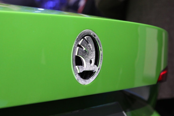 Geneva Motor Show 2014 Skoda VisionC - ставка зроблена на емоції 4