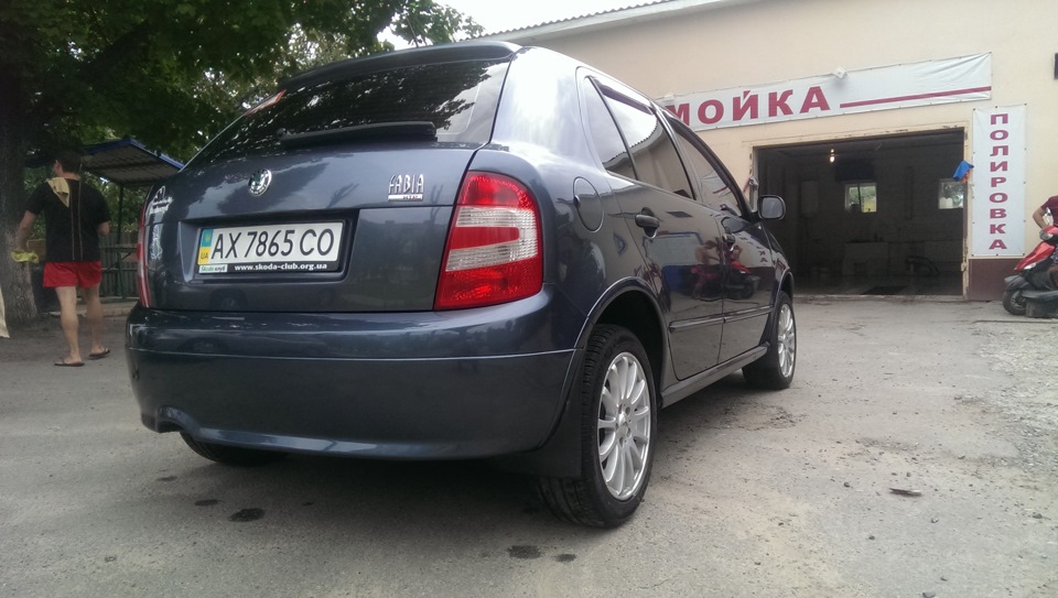 Задній бампер Fabia RS 2