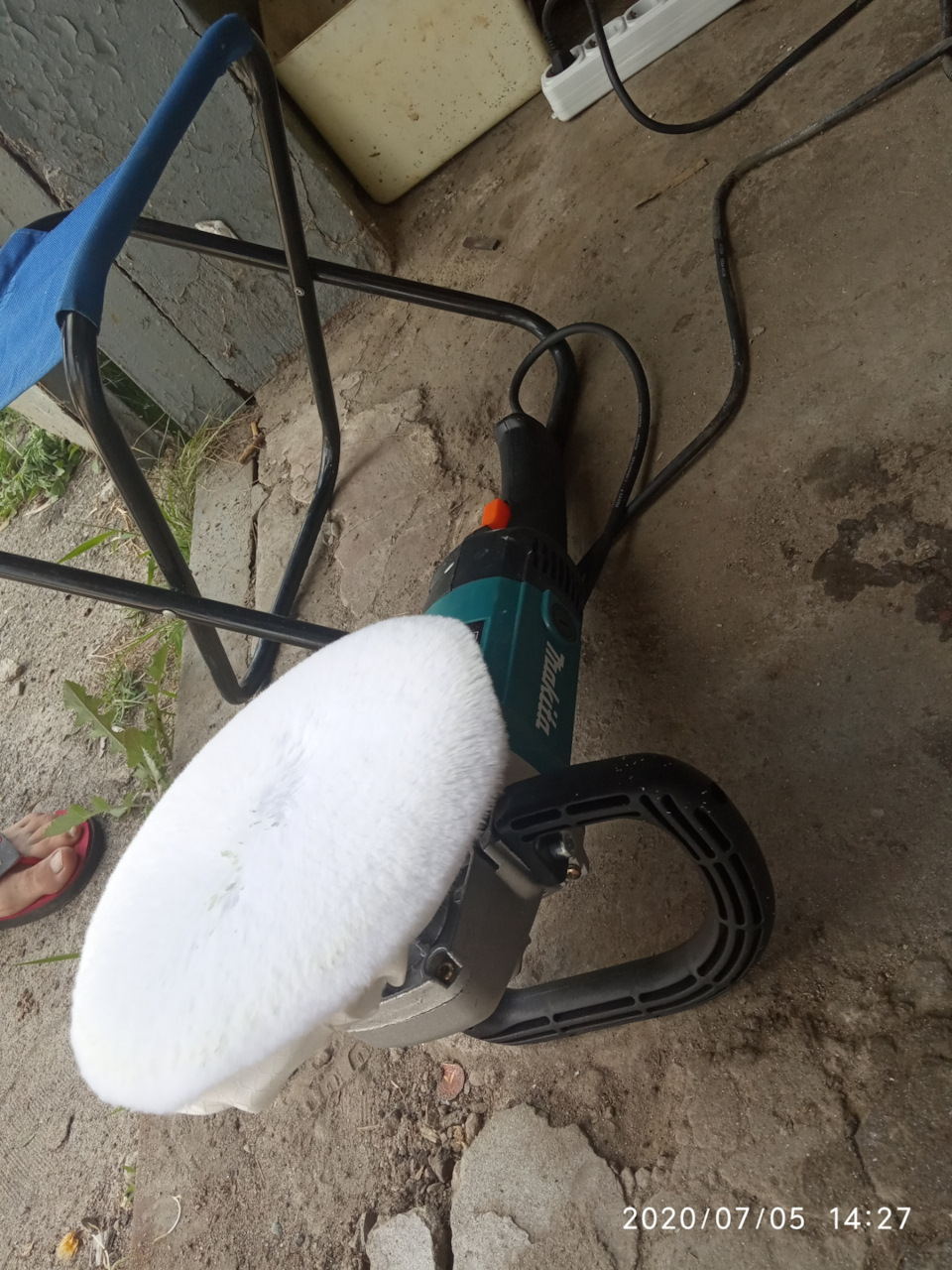 Поліровка фар своїми руками))) Ну або руками друга) 3